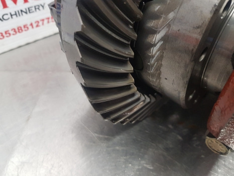 Ford 8240, 8340, 7840, Front Axle Differential Unit Complete 5164363, 5164364 - Предна оска: слика 5 Ford 8240, 8340, 7840, Front Axle Differential Unit Complete 5164363, 5164364 - Предна оска: слика 5