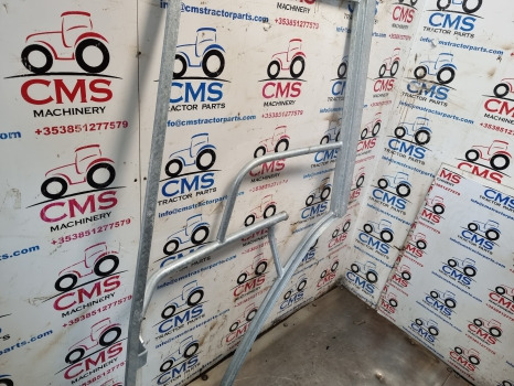 Ford 8340, 40, Tm And Ts Series, Cab Door Frame Lhs Bent Galvanized 82006665 - Врата и делови: слика 5 Ford 8340, 40, Tm And Ts Series, Cab Door Frame Lhs Bent Galvanized 82006665 - Врата и делови: слика 5