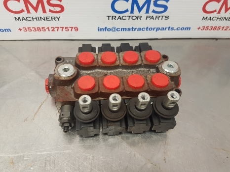 Ford New Holland Case, Massey Ferguson Quicke Loader Spool Valve Assy Sq454001 - Хидрауличен вентил за Трактор: слика 1 Ford New Holland Case, Massey Ferguson Quicke Loader Spool Valve Assy Sq454001 - Хидрауличен вентил за Трактор: слика 1