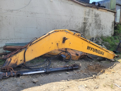 Hyundai Hx220lc Boom 5.68 M 61k6-10100, 61k6-11062 - Брана за Багер: слика 1 Hyundai Hx220lc Boom 5.68 M 61k6-10100, 61k6-11062 - Брана за Багер: слика 1