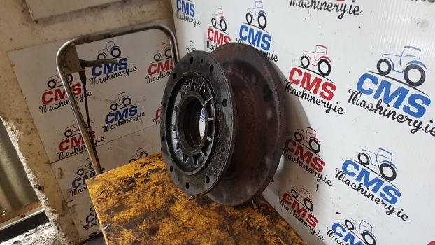 Jcb Fastrac 185-65 Front Axle Hub Bolt Plate Assy 454/03103, 454/03105 - Глава на тркало за Трактор: слика 5 Jcb Fastrac 185-65 Front Axle Hub Bolt Plate Assy 454/03103, 454/03105 - Глава на тркало за Трактор: слика 5