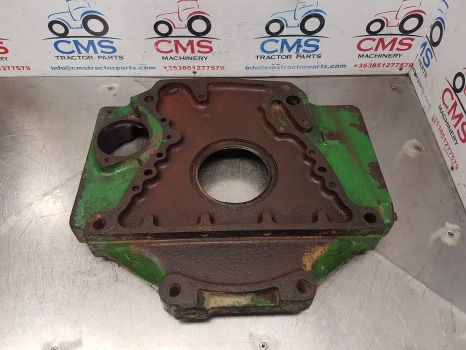 John Deere 2140, 1950, 2150, 2355, 2550 Engine Flywheel Housing R70492 - Замаец: слика 5 John Deere 2140, 1950, 2150, 2355, 2550 Engine Flywheel Housing R70492 - Замаец: слика 5