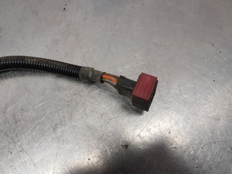 John Deere 6115m, 6m, 6r Series, Bonnet Wiring Loom Al220207 - Појас за кабел/ Жица: слика 3 John Deere 6115m, 6m, 6r Series, Bonnet Wiring Loom Al220207 - Појас за кабел/ Жица: слика 3