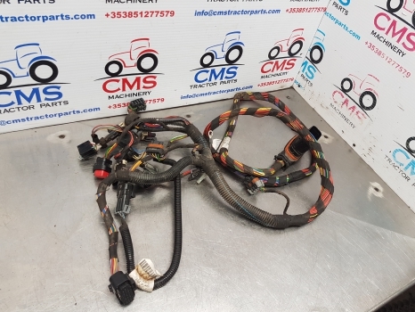 John Deere 6115m, 6m,  Cluster Wiring Loom, Front Support Al211409, Al171863 - Појас за кабел/ Жица: слика 2 John Deere 6115m, 6m,  Cluster Wiring Loom, Front Support Al211409, Al171863 - Појас за кабел/ Жица: слика 2