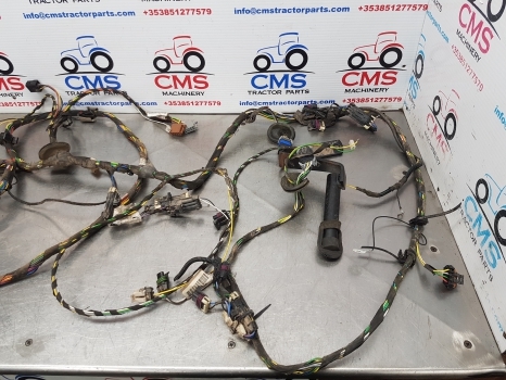 John Deere 6115m, 6m Series, Cab Roof Wiring Loom Al211619, Al211756 - Појас за кабел/ Жица: слика 2 John Deere 6115m, 6m Series, Cab Roof Wiring Loom Al211619, Al211756 - Појас за кабел/ Жица: слика 2