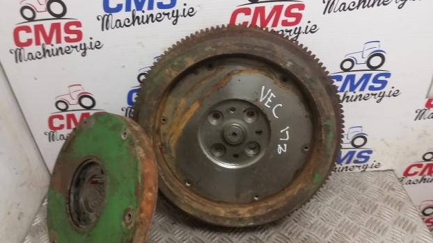 John Deere 6900, 6800, 7500, 6300, 6500, 6600, 7500 Flywheel Assembly Re58829 - Замаец за Трактор: слика 4 John Deere 6900, 6800, 7500, 6300, 6500, 6600, 7500 Flywheel Assembly Re58829 - Замаец за Трактор: слика 4