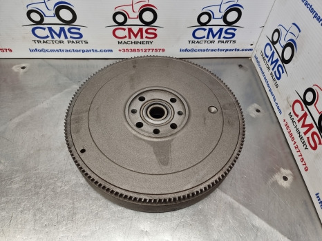 John Deere Se600, 5020,6010 And 6020, Engine Flywheel Re506524 , R503865 - Замаец: слика 2 John Deere Se600, 5020,6010 And 6020, Engine Flywheel Re506524 , R503865 - Замаец: слика 2