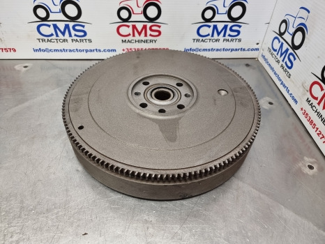John Deere Se600, 5020,6010 And 6020, Engine Flywheel Re506524 , R503865 - Замаец: слика 1 John Deere Se600, 5020,6010 And 6020, Engine Flywheel Re506524 , R503865 - Замаец: слика 1