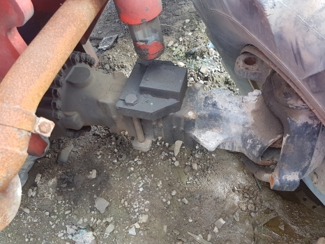 Задна оска за Телескопски ракувач Manitou Mrt 2540 Rear Axle Dana Spicer 212/640 Nut 729426, 112.06.054.03: слика 1