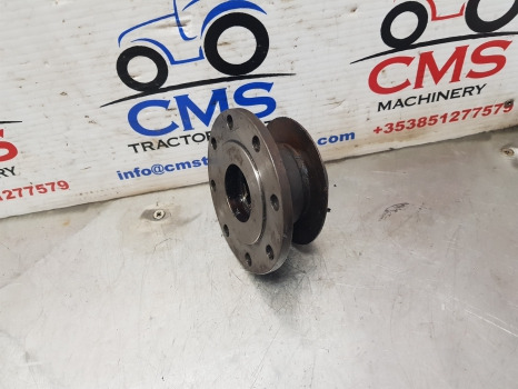 Manitou Mt 728.4 Front Axle Splined Flange Hub 109500 - Предна оска: слика 5 Manitou Mt 728.4 Front Axle Splined Flange Hub 109500 - Предна оска: слика 5