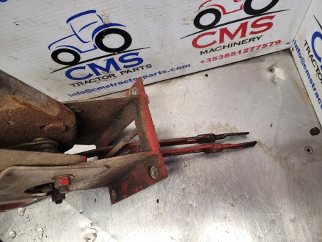 Massey Ferguson 290, 275, 298, 265 Draft Control, Quadrant 1870338m2, 1870316m2 - Кабина и ентериер за Земјоделска машина: слика 5 Massey Ferguson 290, 275, 298, 265 Draft Control, Quadrant 1870338m2, 1870316m2 - Кабина и ентериер за Земјоделска машина: слика 5