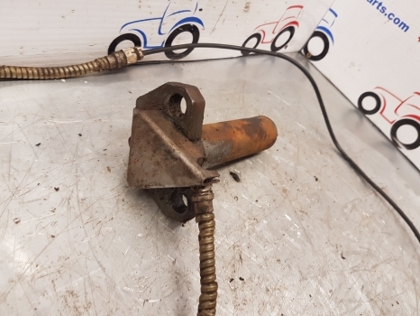 Massey Ferguson 3000, 5400, 6100, 6200 Ser 6150, 6160 Load Sensor Pin 3713763m1 - Сензор за Трактор: слика 2 Massey Ferguson 3000, 5400, 6100, 6200 Ser 6150, 6160 Load Sensor Pin 3713763m1 - Сензор за Трактор: слика 2