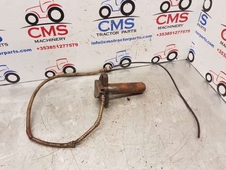 Massey Ferguson 3000, 5400, 6100, 6200 Ser 6150, 6160 Load Sensor Pin 3713763m1 - Сензор за Трактор: слика 1 Massey Ferguson 3000, 5400, 6100, 6200 Ser 6150, 6160 Load Sensor Pin 3713763m1 - Сензор за Трактор: слика 1