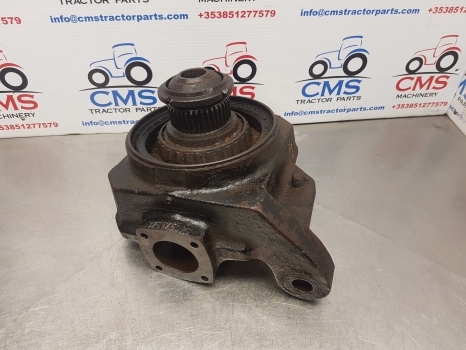 Massey Ferguson 5455, 5425, 5435 Front Steering Knuckle Spindle Rhs 3765753r1 - Рукавец за Трактор: слика 1 Massey Ferguson 5455, 5425, 5435 Front Steering Knuckle Spindle Rhs 3765753r1 - Рукавец за Трактор: слика 1