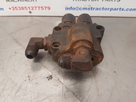 Massey Ferguson 5455 Hydraulic Pressure Valve Body 3794879m3 - Хидрауличен вентил за Трактор: слика 4 Massey Ferguson 5455 Hydraulic Pressure Valve Body 3794879m3 - Хидрауличен вентил за Трактор: слика 4