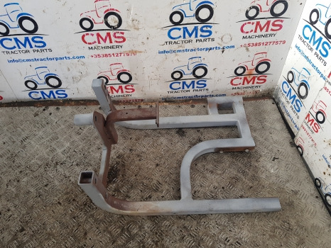 Massey Ferguson 5612, 5613, 5611 Tool Box Step Support Bracket Frame Rhs - Суспензија на кабината: слика 3 Massey Ferguson 5612, 5613, 5611 Tool Box Step Support Bracket Frame Rhs - Суспензија на кабината: слика 3