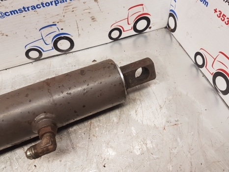 Massey Ferguson 6100, 6200 Ser. 6160 Hydraulic Lift Assistor Cylinder 3617433m91 - Хидрауличен цилиндар за Трактор: слика 3 Massey Ferguson 6100, 6200 Ser. 6160 Hydraulic Lift Assistor Cylinder 3617433m91 - Хидрауличен цилиндар за Трактор: слика 3