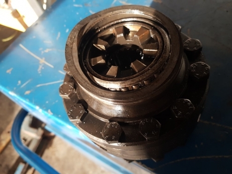 Massey Ferguson 6160, 6170, 5455, 390t 6180 Front Axle Differential 3429476m92 - Диференцијален запчаник на брзина за Трактор: слика 4 Massey Ferguson 6160, 6170, 5455, 390t 6180 Front Axle Differential 3429476m92 - Диференцијален запчаник на брзина за Трактор: слика 4