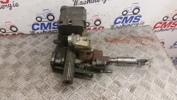 Massey Ferguson Hydraulic Lift Pump 1868429m1, 1869963m3, 1869961m1 - Хидраулична пумпа за Трактор: слика 1 Massey Ferguson Hydraulic Lift Pump 1868429m1, 1869963m3, 1869961m1 - Хидраулична пумпа за Трактор: слика 1