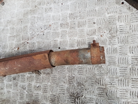 New Holland Case Extension Exhaust Pipe Assembly 87475398,  87475401, 84357191 - Издувна цевка за Трактор: слика 4 New Holland Case Extension Exhaust Pipe Assembly 87475398,  87475401, 84357191 - Издувна цевка за Трактор: слика 4