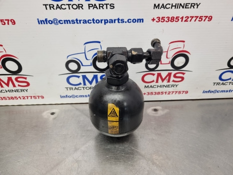 New Holland Case Mxu, T6. T6000, T7 Delta Transmission Accumulator 5195043 - Менувач: слика 1 New Holland Case Mxu, T6. T6000, T7 Delta Transmission Accumulator 5195043 - Менувач: слика 1