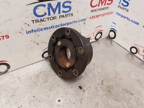 New Holland Fiat Ford L95, Tl100, Tl100a, 7635 Differential Support Rhs 5181270 - Диференцијален запчаник на брзина за Трактор: слика 1 New Holland Fiat Ford L95, Tl100, Tl100a, 7635 Differential Support Rhs 5181270 - Диференцијален запчаник на брзина за Трактор: слика 1