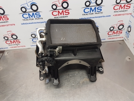 New Holland T5.95, T4, T5, Case Cab Heater Box Assembly 84481759, 84579701 - Греење/ Вентилација за Трактор: слика 5 New Holland T5.95, T4, T5, Case Cab Heater Box Assembly 84481759, 84579701 - Греење/ Вентилација за Трактор: слика 5