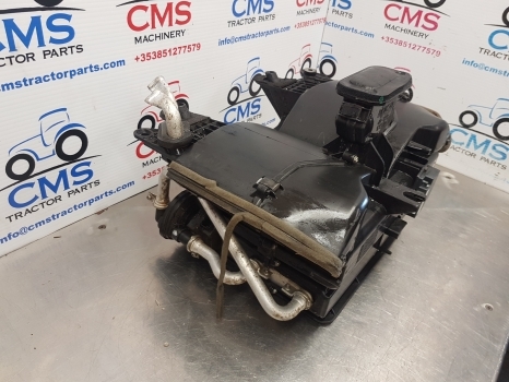 New Holland T5.95, T4, T5, Case Cab Heater Box Assembly 84481759, 84579701 - Греење/ Вентилација за Трактор: слика 3 New Holland T5.95, T4, T5, Case Cab Heater Box Assembly 84481759, 84579701 - Греење/ Вентилација за Трактор: слика 3