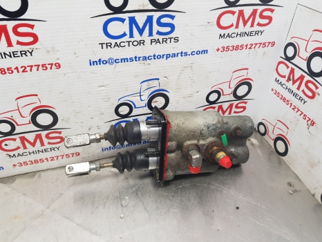 New Holland T7040, T7.260 Brake Master Cylinder 87315873, 87754484, 47777898 - Цилиндар за кочници за Земјоделска машина: слика 2 New Holland T7040, T7.260 Brake Master Cylinder 87315873, 87754484, 47777898 - Цилиндар за кочници за Земјоделска машина: слика 2