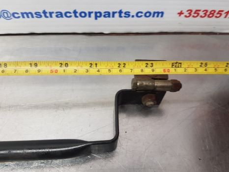 New Holland T7040, T7000, Cooler Handle Assy 84203263, 87619639 - Радијатор: слика 4 New Holland T7040, T7000, Cooler Handle Assy 84203263, 87619639 - Радијатор: слика 4
