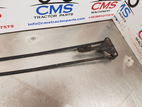 New Holland Tm120, 140 Case Mxm Front Windshield Wiper 82942149, 81875804 - Бришач за Земјоделска машина: слика 3 New Holland Tm120, 140 Case Mxm Front Windshield Wiper 82942149, 81875804 - Бришач за Земјоделска машина: слика 3