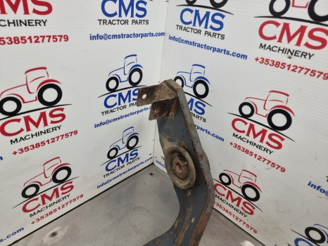New Holland Tm155, Tm140, Tm165, 8360, Tm, 60, Cab Suspension Bracket 82021166 - Суспензија на кабината: слика 5 New Holland Tm155, Tm140, Tm165, 8360, Tm, 60, Cab Suspension Bracket 82021166 - Суспензија на кабината: слика 5