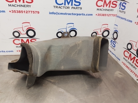 New Holland Ts115a Cab Air Duct Pipe Rhs 82034316, 82034318, 82034320, 82594201 - Греење/ Вентилација за Трактор: слика 2 New Holland Ts115a Cab Air Duct Pipe Rhs 82034316, 82034318, 82034320, 82594201 - Греење/ Вентилација за Трактор: слика 2