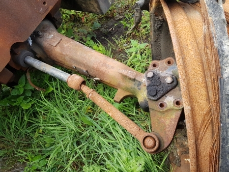 Renault Ares 696 Carraro 20.29 Front Axle Complete 138521, 133573, 6000103303 - Предна оска за Трактор: слика 3 Renault Ares 696 Carraro 20.29 Front Axle Complete 138521, 133573, 6000103303 - Предна оска за Трактор: слика 3