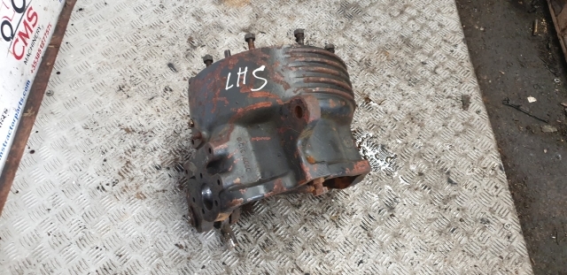 Same Deutz, Lamborghini Front Swivel Housing Lhs 0.010.4048.0/50, 0.010.4048 - Рукавец за Трактор: слика 1 Same Deutz, Lamborghini Front Swivel Housing Lhs 0.010.4048.0/50, 0.010.4048 - Рукавец за Трактор: слика 1
