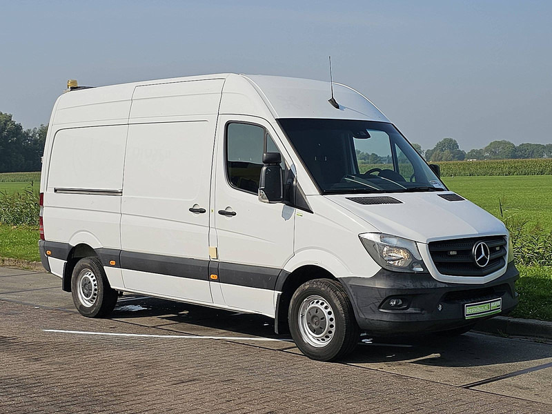Mercedes-Benz Sprinter 316 L2H2 3.5T-Trekhaak! - Товарно комбе: слика 4 Mercedes-Benz Sprinter 316 L2H2 3.5T-Trekhaak! - Товарно комбе: слика 4