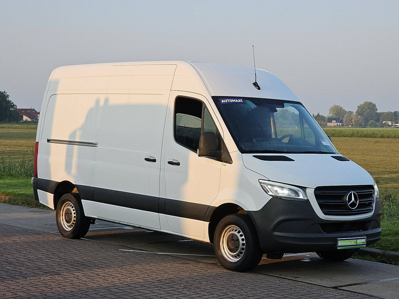 Mercedes-Benz Sprinter 317 L2H2 LED Automaat! - Товарно комбе: слика 4 Mercedes-Benz Sprinter 317 L2H2 LED Automaat! - Товарно комбе: слика 4