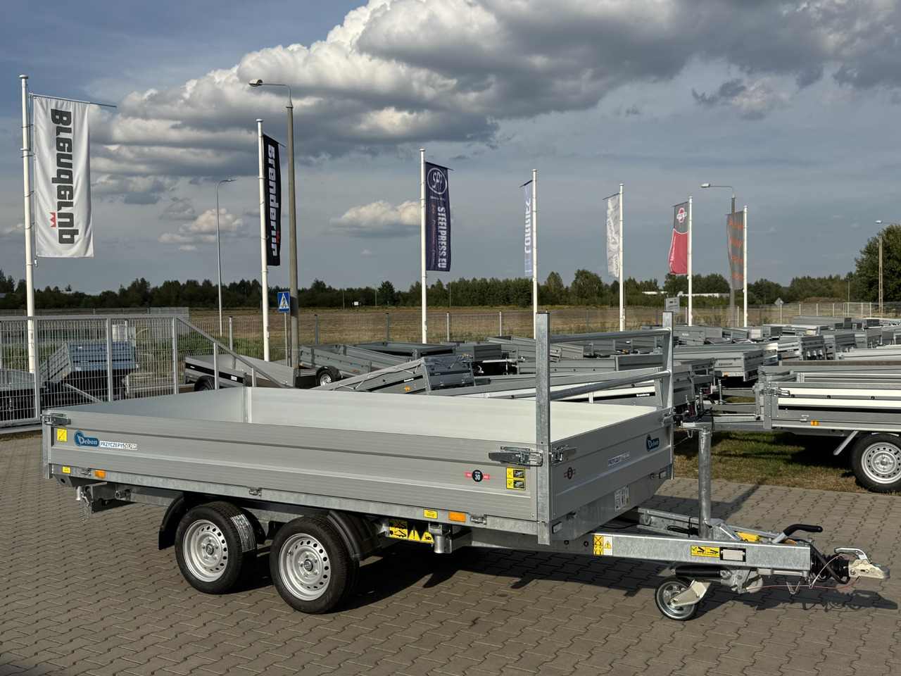 DEBON PW 3.6 Electric  360x180 cm 3.5T - Кипер приколка: слика 2 DEBON PW 3.6 Electric  360x180 cm 3.5T - Кипер приколка: слика 2