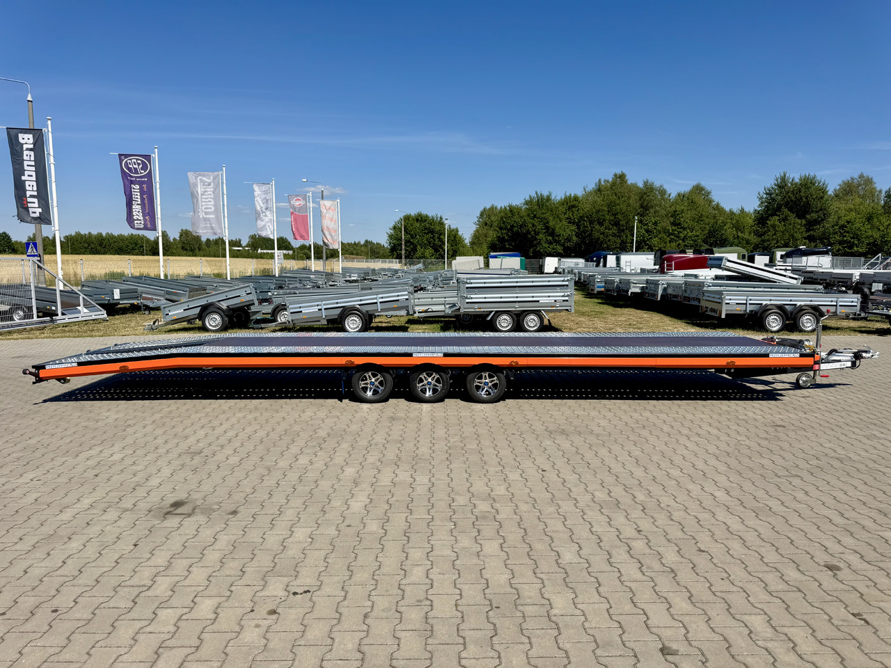NIEWIADÓW Indiana Premium Color 850 x 210 cm | 3500 kg - Автотранспортна приколка: слика 3 NIEWIADÓW Indiana Premium Color 850 x 210 cm | 3500 kg - Автотранспортна приколка: слика 3