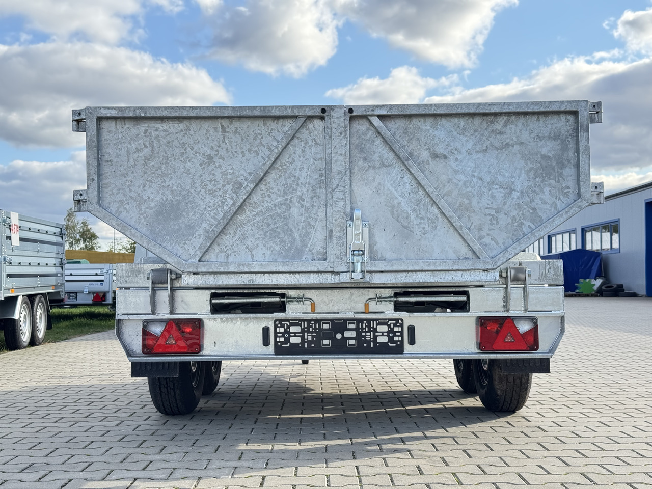 NIEWIADÓW KPW3530.18HT EPP | 300×180cm / 3500kg / kiper wywrotka tipper, muldenkipper - Кипер приколка: слика 4 NIEWIADÓW KPW3530.18HT EPP | 300×180cm / 3500kg / kiper wywrotka tipper, muldenkipper - Кипер приколка: слика 4
