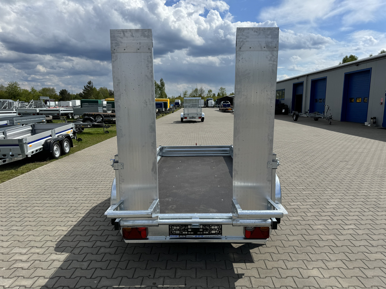 Нов Приколка за градежни машини Wiola B2730 GVW 2700 kg machine transporter mini excavator 292x142 cm: слика 7 Нов Приколка за градежни машини Wiola B2730 GVW 2700 kg machine transporter mini excavator 292x142 cm: слика 7