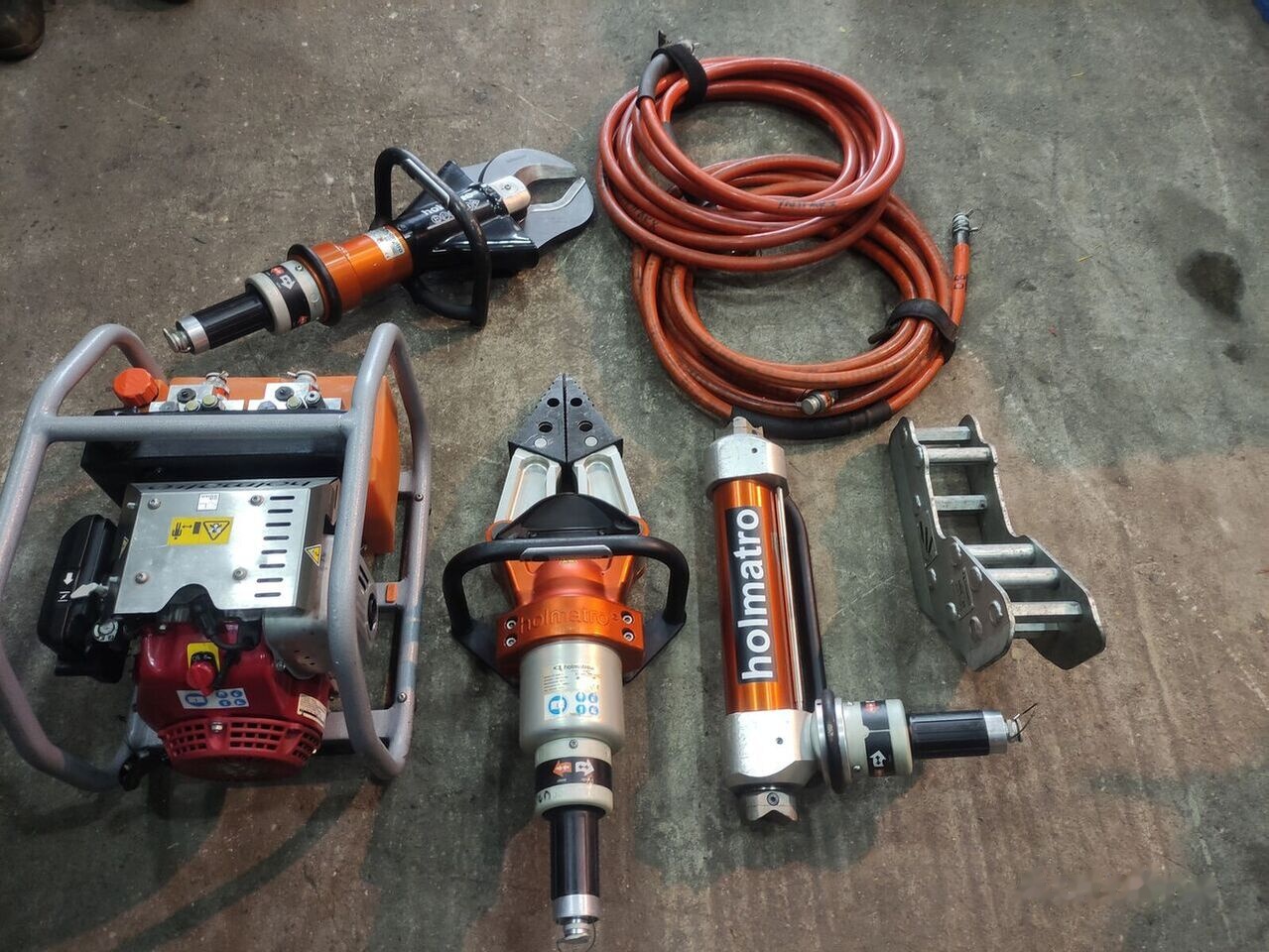 Holmatro CU4035 - Комунално/ Специјално возило: слика 2 Holmatro CU4035 - Комунално/ Специјално возило: слика 2