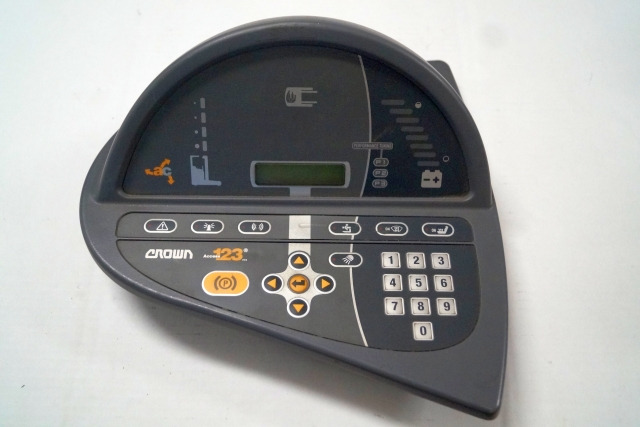 Crown 819883-002-01 | display for ESR5000 display for ESR5000 - Контролна табла за Опрема за ракување со материјали: слика 1 Crown 819883-002-01 | display for ESR5000 display for ESR5000 - Контролна табла за Опрема за ракување со материјали: слика 1