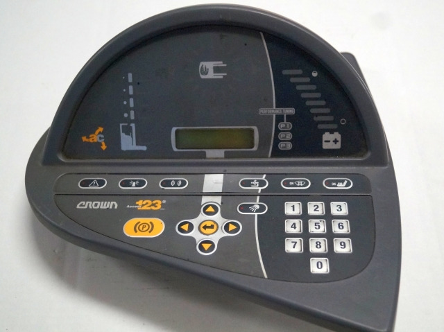 Crown 819883-002-01 | display for ESR5000 display for ESR5000 - Контролна табла за Опрема за ракување со материјали: слика 1 Crown 819883-002-01 | display for ESR5000 display for ESR5000 - Контролна табла за Опрема за ракување со материјали: слика 1