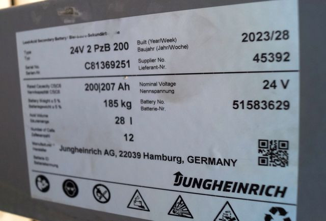 Jungheinrich unknown | Battery 24 2PZB200 year 2023 weight 185 kg sn. C81368251 - Батерија за Опрема за ракување со материјали: слика 3 Jungheinrich unknown | Battery 24 2PZB200 year 2023 weight 185 kg sn. C81368251 - Батерија за Опрема за ракување со материјали: слика 3