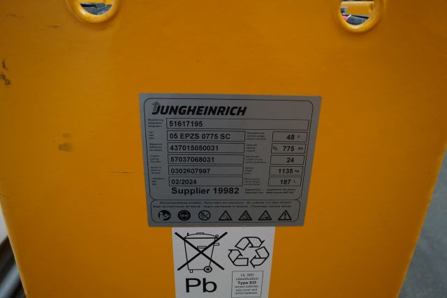 Jungheinrich unknown | Battery 48V775Ah 05-EPZS775SC Year 2024 weight 1135 kg sn - Батерија за Опрема за ракување со материјали: слика 4 Jungheinrich unknown | Battery 48V775Ah 05-EPZS775SC Year 2024 weight 1135 kg sn - Батерија за Опрема за ракување со материјали: слика 4