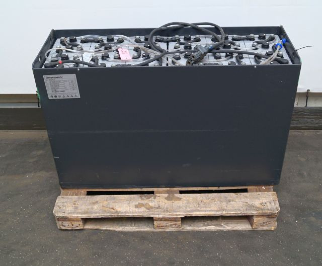 Jungheinrich unknown | Battery 48V775Ah 05-EPZS775SL Year 2022 weight 1141 kg sn - Батерија за Опрема за ракување со материјали: слика 1 Jungheinrich unknown | Battery 48V775Ah 05-EPZS775SL Year 2022 weight 1141 kg sn - Батерија за Опрема за ракување со материјали: слика 1