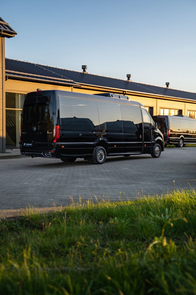 Mercedes-Benz Sprinter 519 LUXURY Tourist Bus with XXL Trunk - Минибус, Патничко комбе: слика 4 Mercedes-Benz Sprinter 519 LUXURY Tourist Bus with XXL Trunk - Минибус, Патничко комбе: слика 4