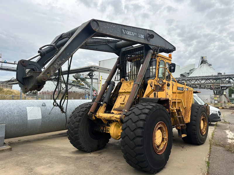 Volvo L160 High Lift - Шумска приколка: слика 3 Volvo L160 High Lift - Шумска приколка: слика 3