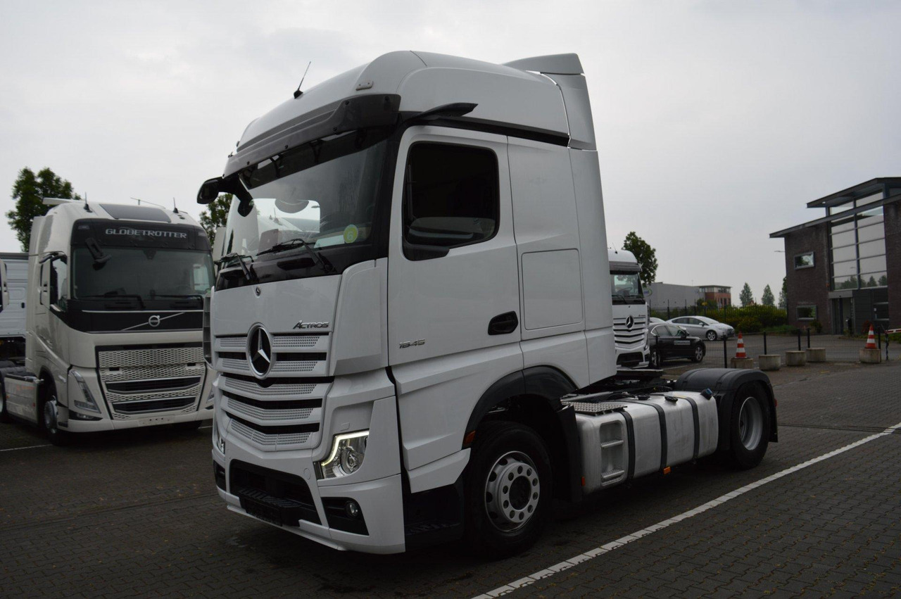 Mercedes-Benz Actros 5 1845 BigSpace - Камион влекач: слика 1 Mercedes-Benz Actros 5 1845 BigSpace - Камион влекач: слика 1
